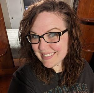 Meet your Posher, Meagan